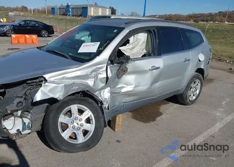 2010 Chevrolet Traverse Lt z USA, uszkodzony, nr VIN 1GNLRFED5AS122139